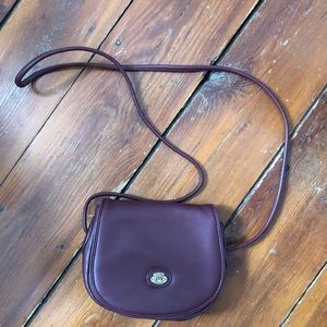 Vintage Etienne Aigner crossbody purse